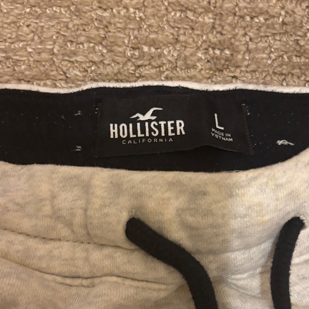 Hollister Light Gray Joggers - Picture 2 of 4